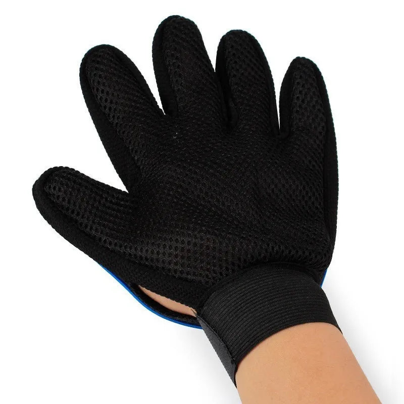 Pet Grooming & Deshedding Glove – Gentle Hair Removal Brush for Dogs & Cats
